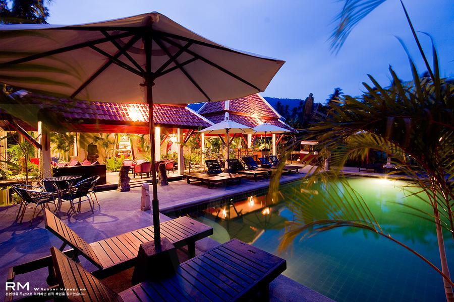 Ban Kao Tropical Boutique Residence Laem Set Beach Esterno foto